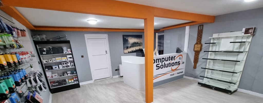 The Computer Solutions 4U counter on O'Brien Street